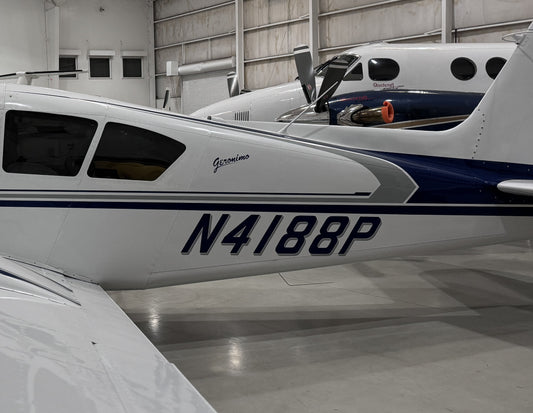 Piper PA23/PA27
